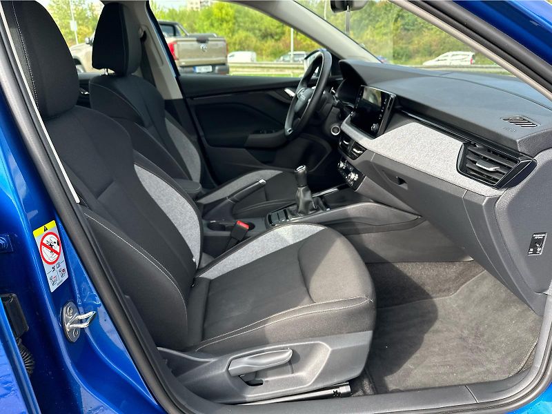 Škoda Scala 1,0 TSI / 85 kW Selection, Taž - fotka 16 z 22