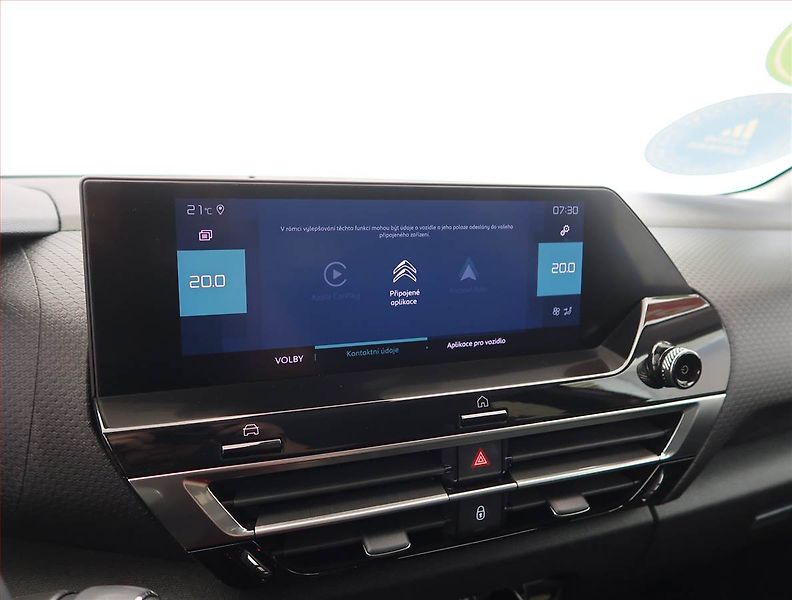 Citroën ë-C4 (2022) Shine 50 kWh, SoH 94% - fotka 19 z 27