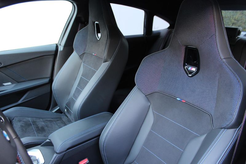 BMW Řada 2 M235 xDrive Gran Coupé - fotka 21 z 25