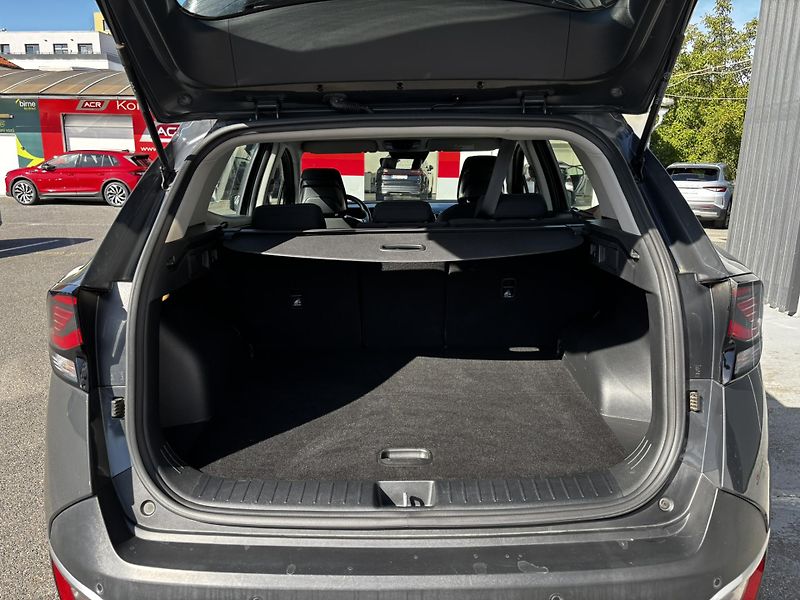 Kia Sportage (2023)  1.6 T-GDI  - fotka 14 z 14