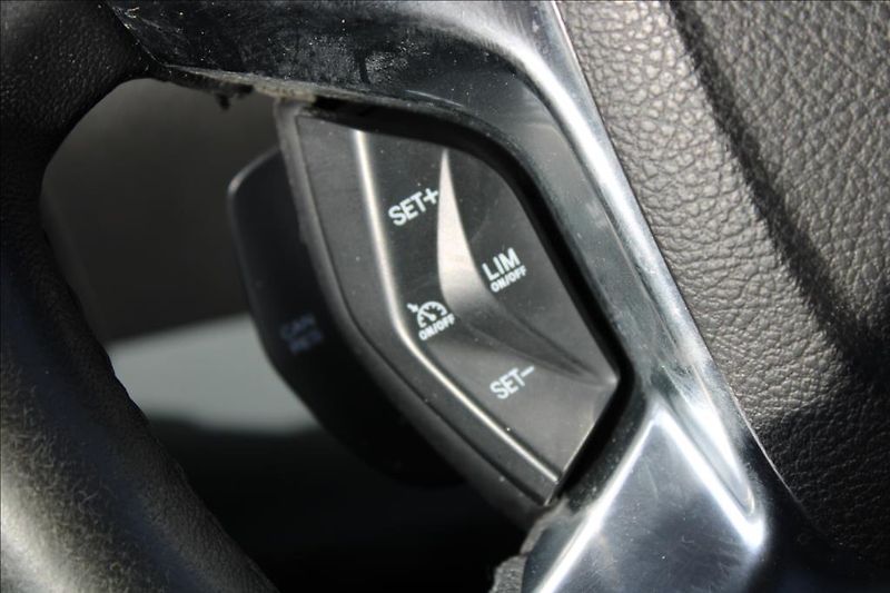 Ford Transit Custom 2,2 TDCi  9 - míst, DPH, KLIMA - fotka 22 z 31