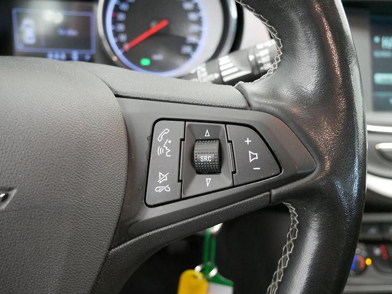 Opel Astra - fotka 15 z 24