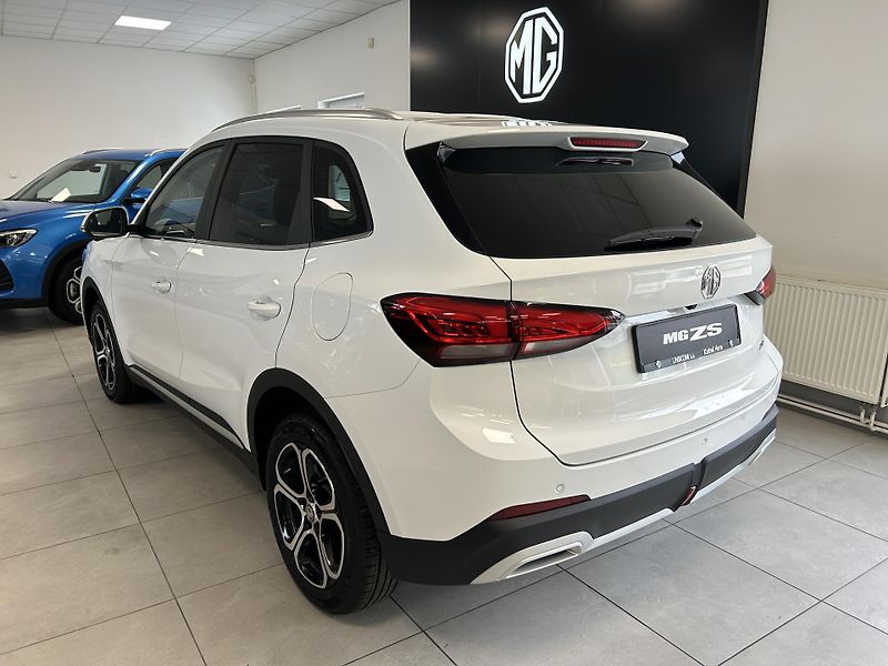 MG ZS (2026) 1,5 HEV 145kW Emotion - fotka 3 z 8