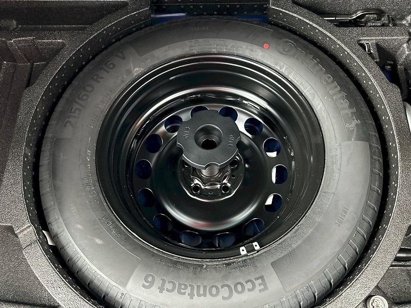 Škoda Karoq (2024) 2.0TDI 85kW Selection - fotka 25 z 26