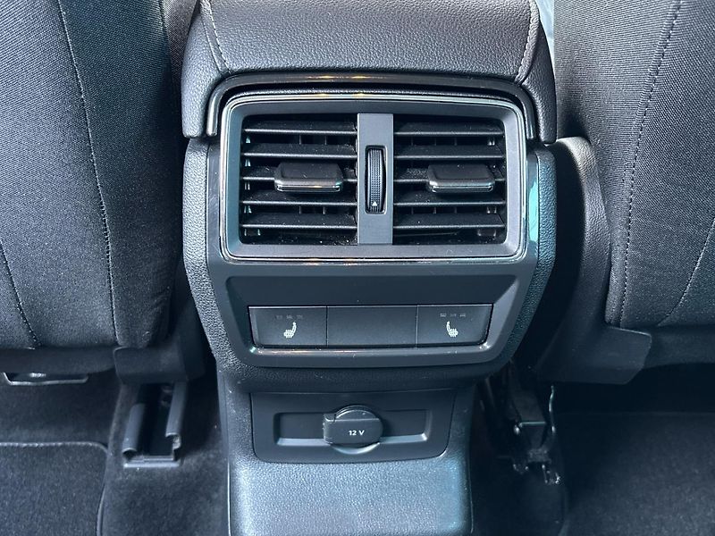 Škoda Karoq Style DSG ČR - fotka 20 z 25
