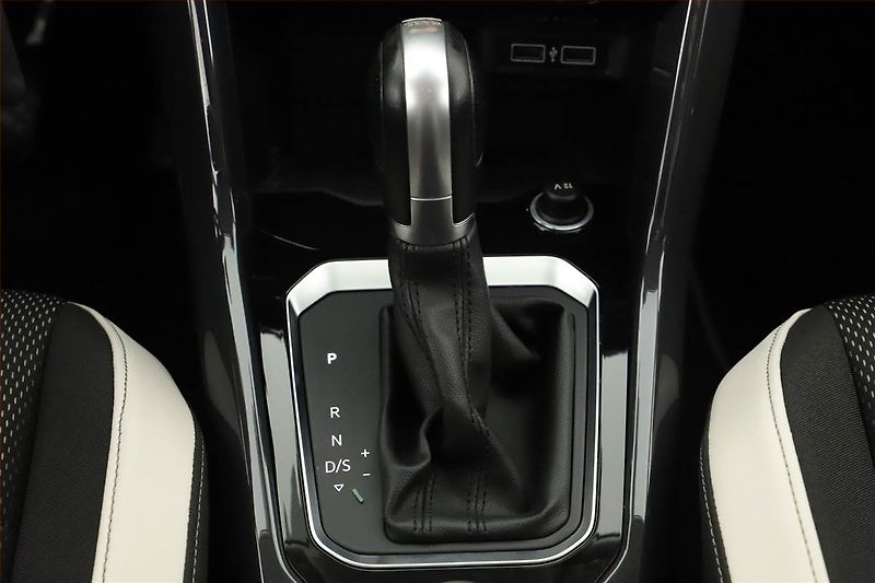 Volkswagen T-Roc (2018) 2.0 TDI 4Motion, 4X4, Automat - fotka 10 z 21