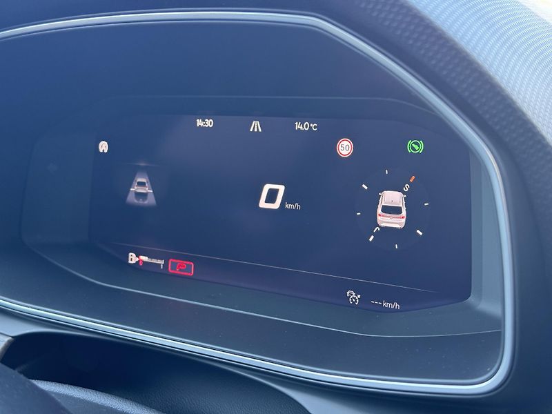 Seat Leon (2022) 1.5eTSi DSG Xcellence DPH RZV - fotka 30 z 50