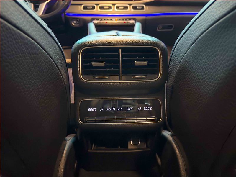 Mercedes-Benz GLS (2020) 400 d 4MATIC - fotka 22 z 25