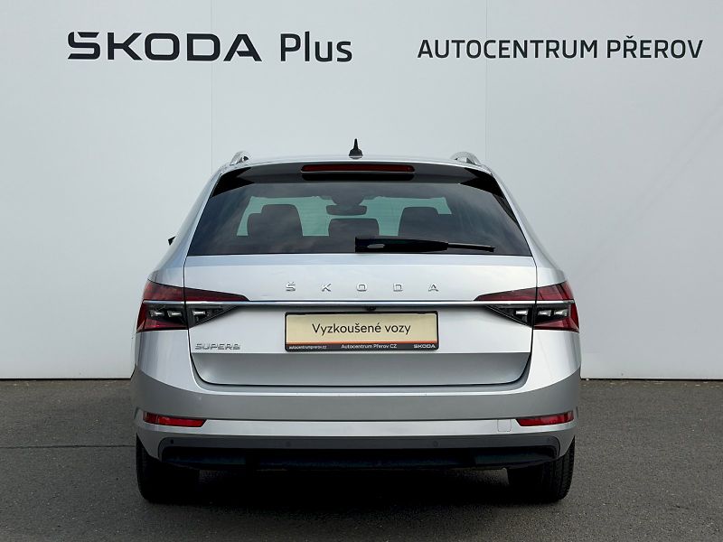 Škoda Superb (2023) 2.0TDI 110kW DSG Style - fotka 31 z 35