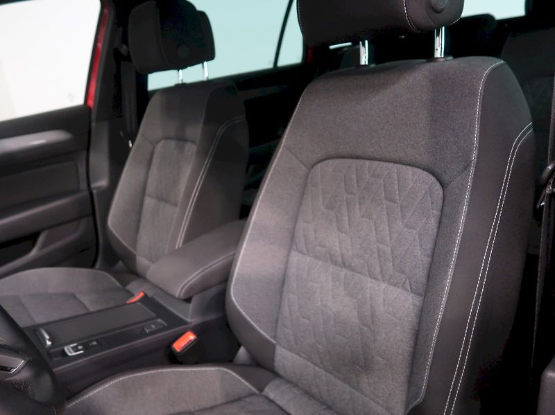 Volkswagen Passat (2023) BUSINESS PREMIUM 2.0TDI 110KW - fotka 15 z 42