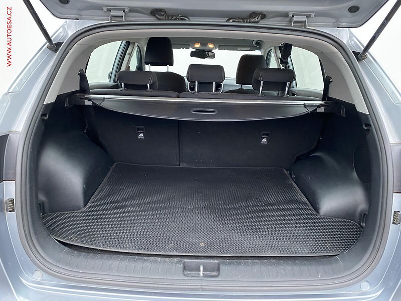 Kia Sportage (2019) 1.6  T-GDi AWD, Vision, navi - fotka 7 z 20