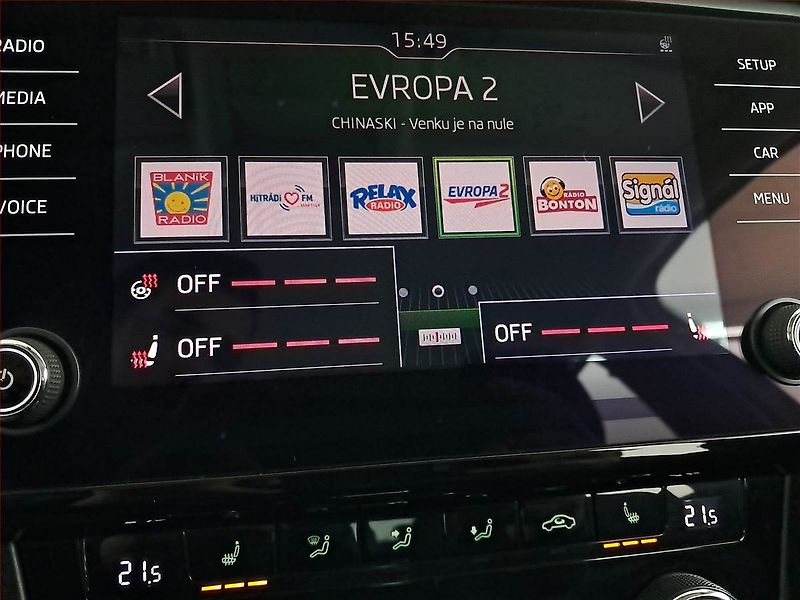 Škoda Octavia (2018) 1.8 TSI, Automat, Tempomat - fotka 16 z 21