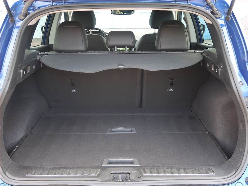 Renault Kadjar (2020) 1.3 TCe, Automat, Kůže, Navi - fotka 14 z 19