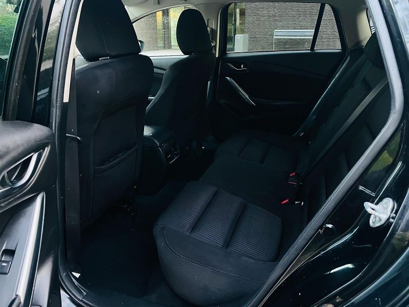 Mazda 6 2.0i 1.MAJITEL VÝHŘEV SENZORY - fotka 34 z 49