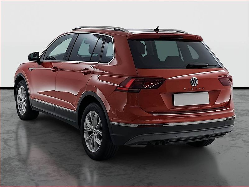 Volkswagen Tiguan (2017) 2.0 TDI, 4X4, Serv.kniha - fotka 4 z 18