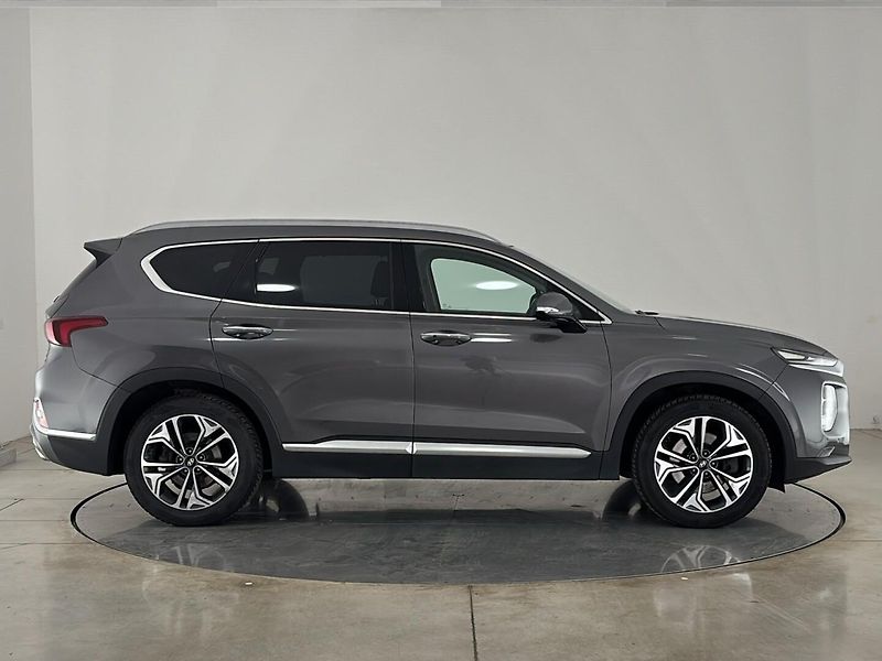 Hyundai Santa Fe Premium Luxury 4x4 AT - fotka 16 z 33