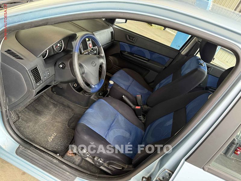 Hyundai Getz (2008) 1.1i, 2.maj,ČR, AC, park - fotka 3 z 3