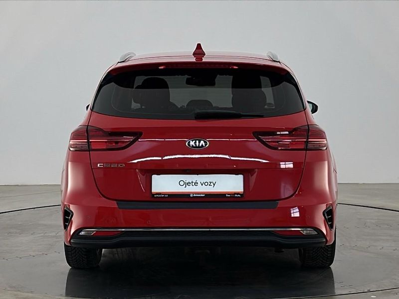 Kia Ceed Kombi - fotka 17 z 26