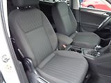 Volkswagen Tiguan 2.0 TDI DSG Life 7 míst 110kW - náhled 20