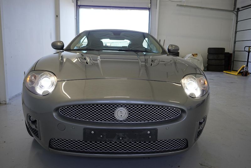 Jaguar XKR R COUPE  4,2I S/C AUT. - fotka 2 z 31