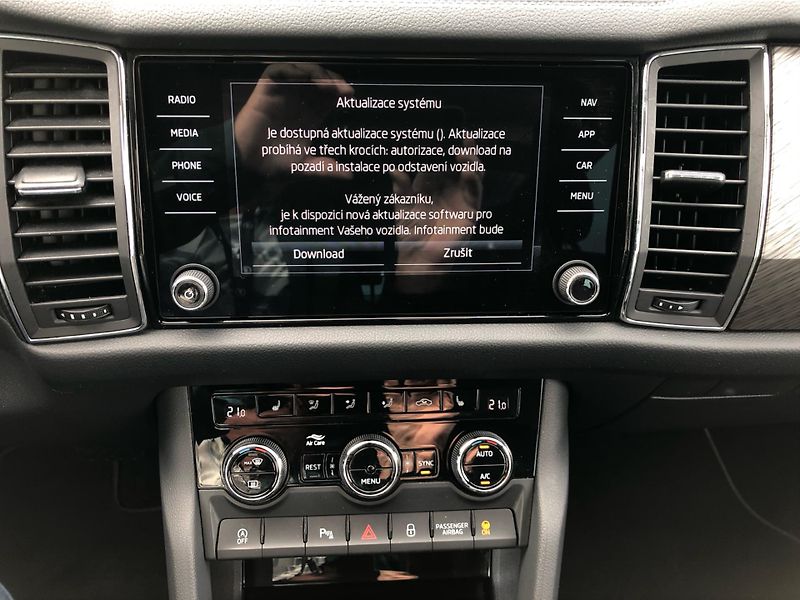 Škoda Kodiaq 2.0 TDi 4x4 DSG 7st. STYLE - fotka 20 z 30