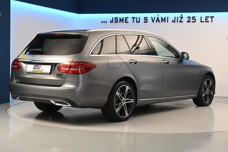 Mercedes-Benz Třídy C (2020) 2.0 300 DE T 9G-TRONIC LED 360 - fotka 5 z 47