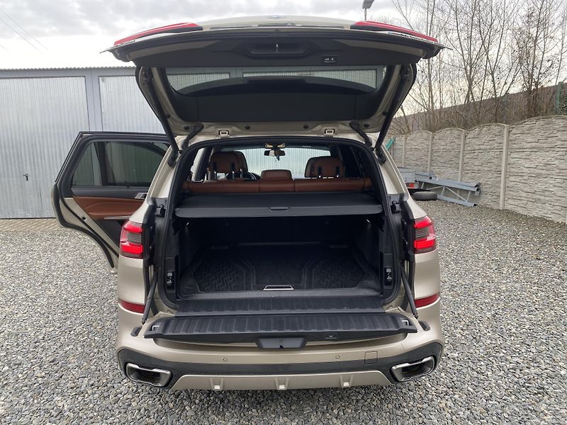 BMW X5 M50XD 4x4 400PS CZ DPH FULL 1A - fotka 114 z 171