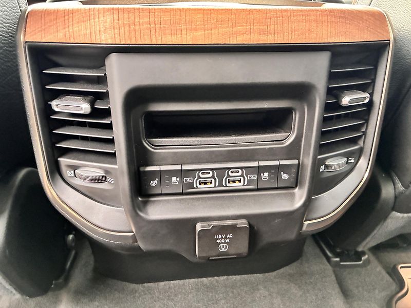 Dodge RAM 1500 LONGHORN 5.7 V8 HEMI eTOR - fotka 18 z 53