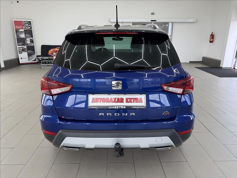 Seat Arona 1,0 i, FR Edition,tažné,temp. - fotka 4 z 34