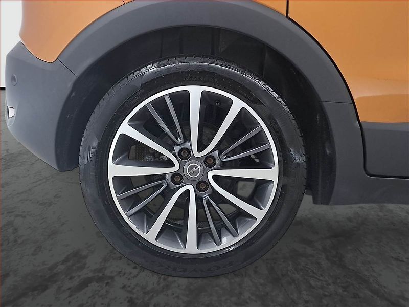 Opel Crossland X (2018) 1.2 Turbo, Serv.kniha, Navi - fotka 15 z 19