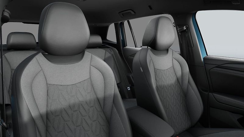 Volkswagen Tiguan (2025) 1,5 eTSI People - fotka 5 z 6
