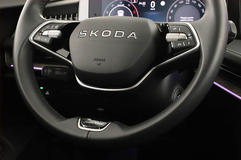 Škoda Superb (2025) 2.0 TDI - fotka 8 z 20