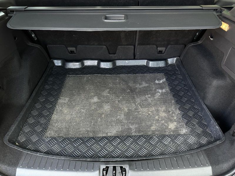 Ford Kuga 2.0TDCi 4x4 150PS NAVI Tempoma - fotka 37 z 38