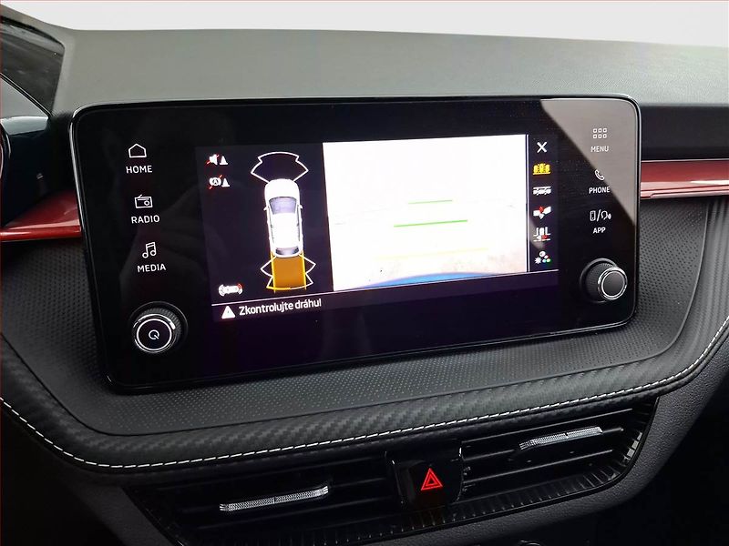 Škoda Fabia (2025) 1.0 TSI, MONTE CARLO, AUTOMAT - fotka 15 z 17