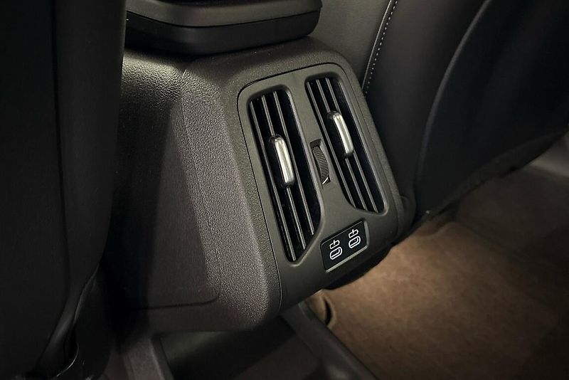 BMW X1 xDrive23d - fotka 17 z 19