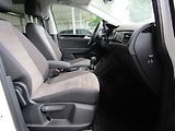 Volkswagen Touran Highline 1,5 TSI 110KW DSG - náhled 22