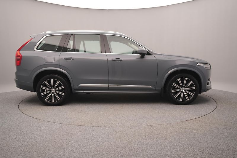 Volvo XC90 B5 AWD PLUS BRIGHT AUT CZ - fotka 12 z 53
