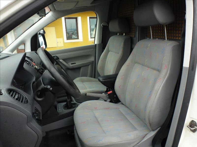 Volkswagen Caddy 1,9 TDI - fotka 17 z 45