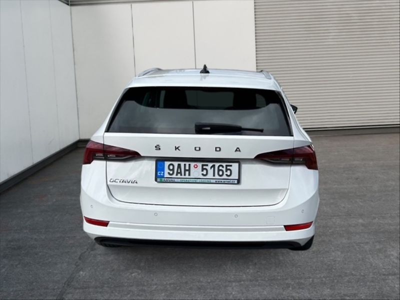 Škoda Octavia 2,0 TDI 85 Style - fotka 5 z 11