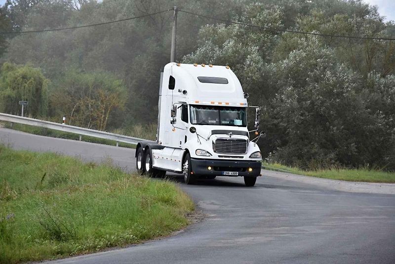 Z návštěvy 6. ročníku US Racket Trucks v Lužné.