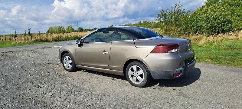 Renault Mégane 1,9 DCI KABRIO - fotka 3 z 12