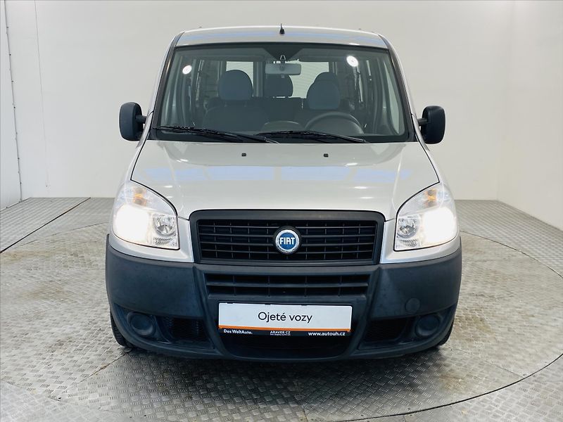 Fiat Dobló 1,4 i 57 kW - fotka 4 z 17
