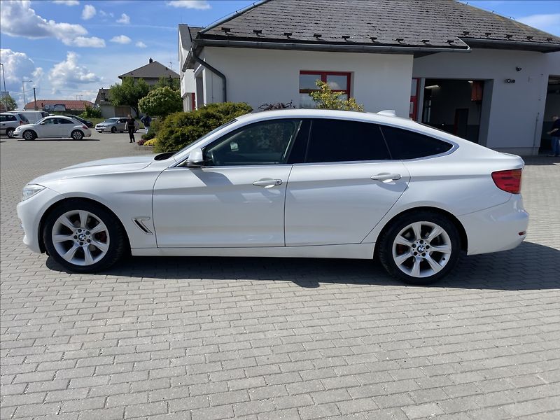 BMW Řada 3 2,0 d 120kw GT Panorama, prav. - fotka 2 z 39