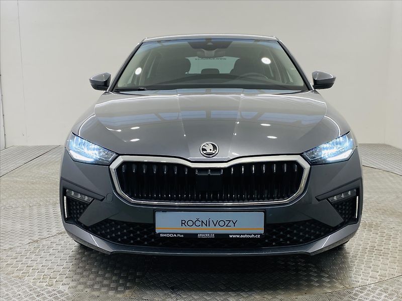 Škoda Scala 1,0 TSI 85kW Top Selection - fotka 4 z 30