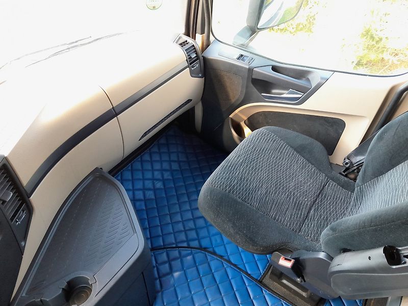 Mercedes-Benz Actros 1848 LowDeck - fotka 22 z 35
