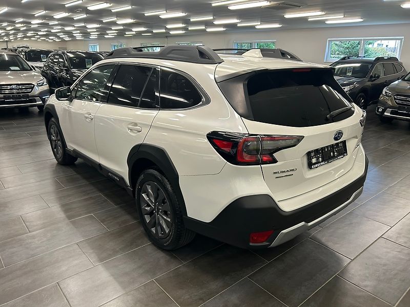 Subaru Outback (2025) 2.5 ACTIVE 2025 nové auto | Zá - fotka 5 z 47