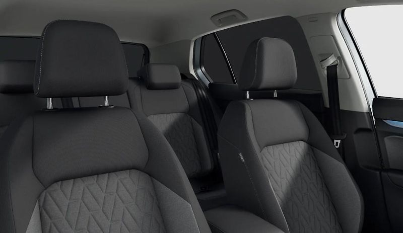 Volkswagen Golf 1,5 TSI 85 kW 6G - fotka 7 z 9