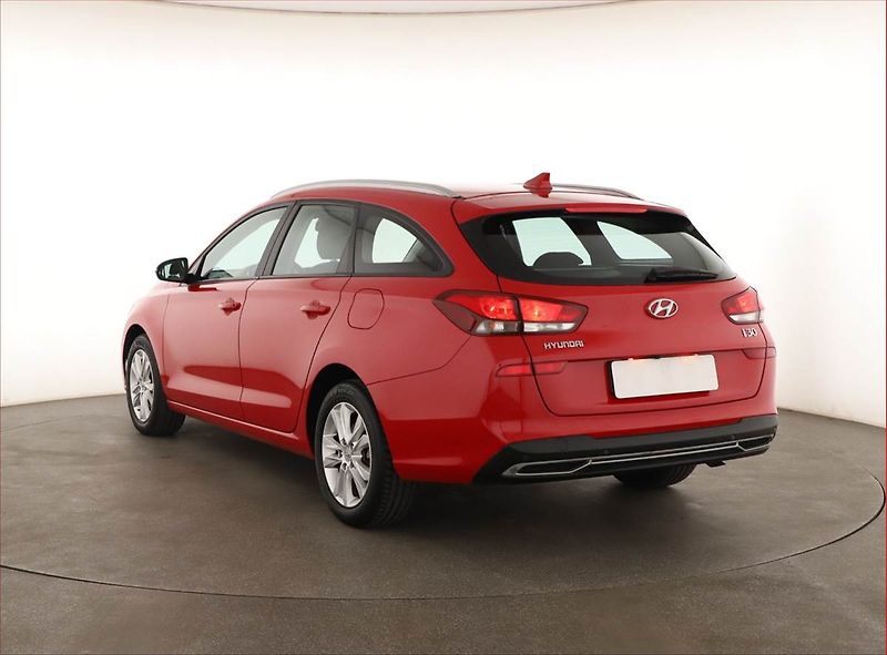 Hyundai i30 (2021) 1.5 DPI, Tempomat - fotka 4 z 18