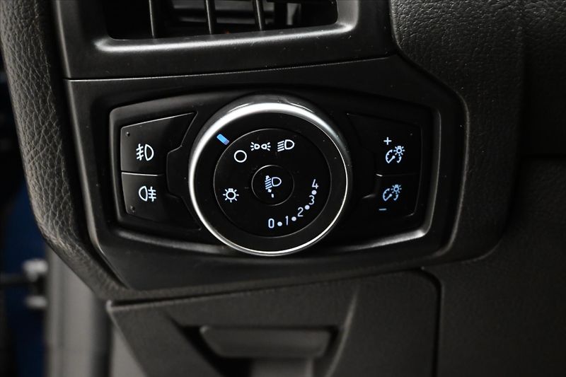 Ford Focus 1,0 EcoBoost 92 kW TAŽNÉ Záruk - fotka 25 z 30