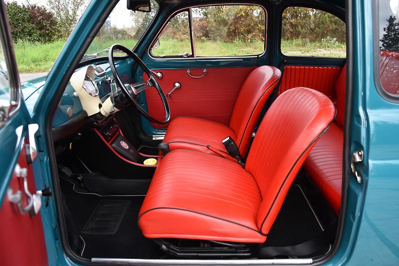Fiat 500 (1971) 110 F BERLINA 650 ccm - fotka 10 z 33